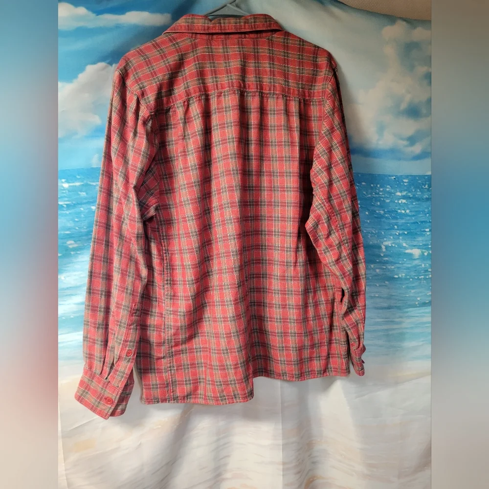The North Face Men's‎ Plaid Flannel Button Down Shirt Size Medium